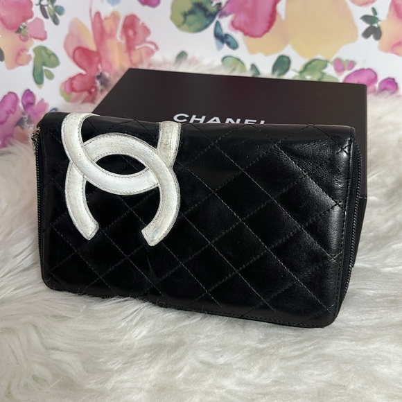 💯Authentic Calfskin Cambon Zip Around Organizer Wallet Black White 🍀 - Picture 13 of 17